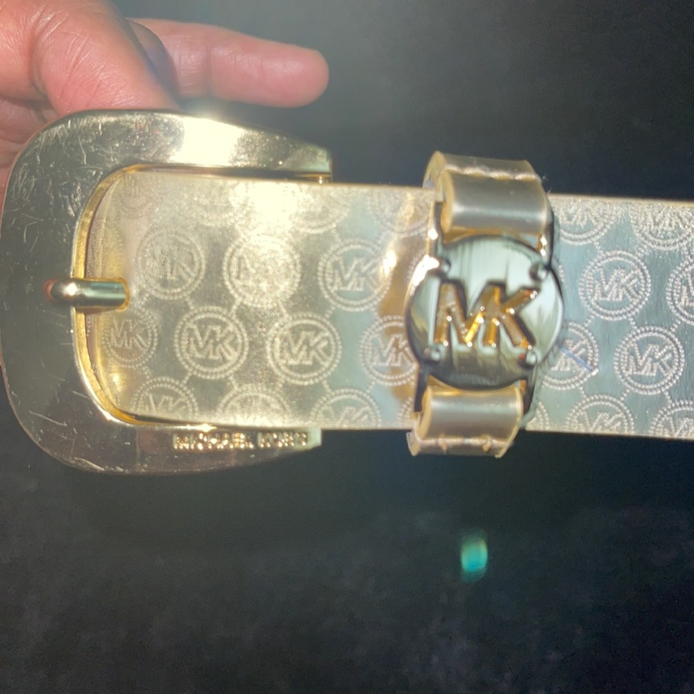 Michael Kors gold belt